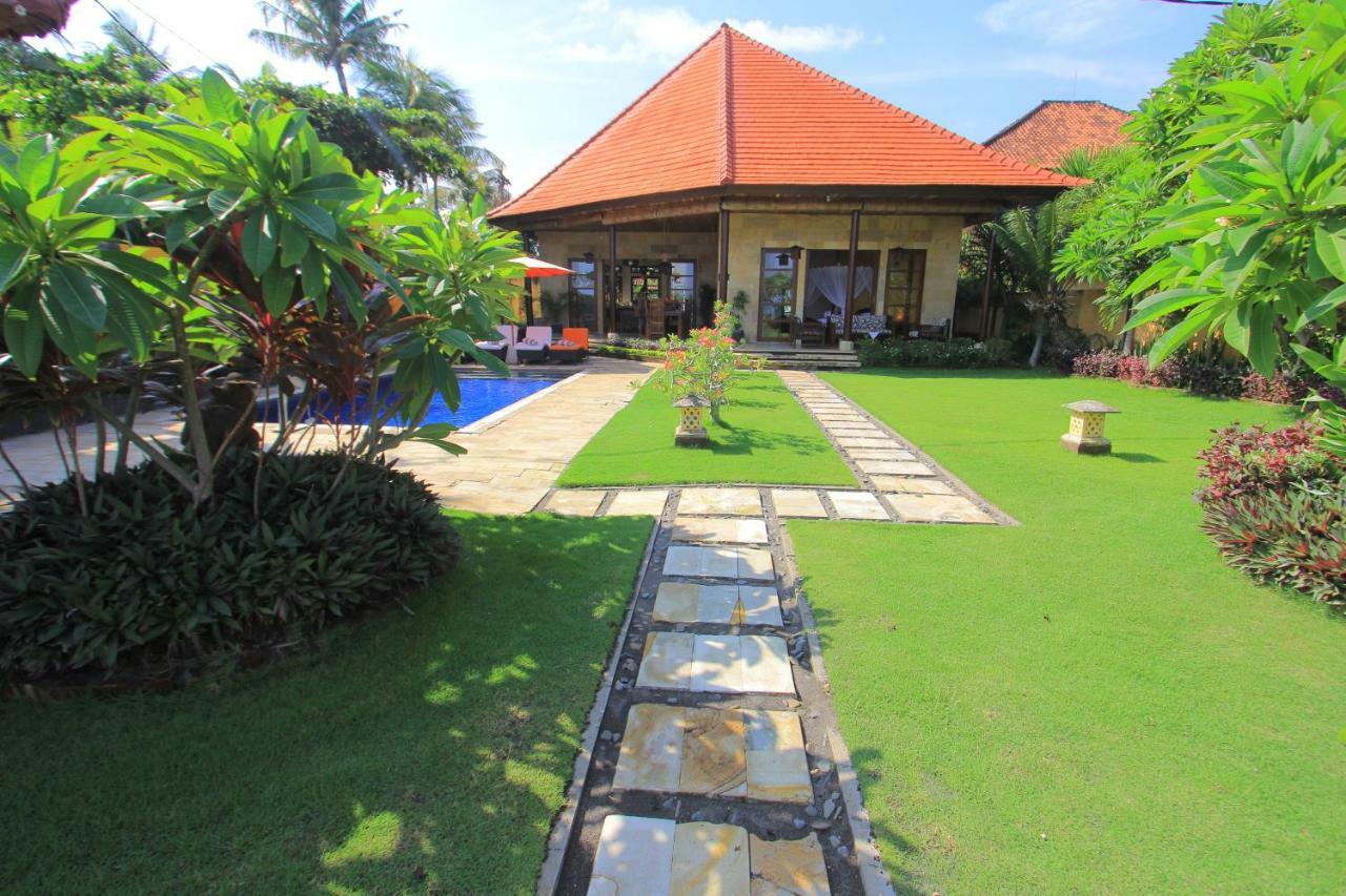 Ocean Beachfront Villa Dini Banjar  Luaran gambar